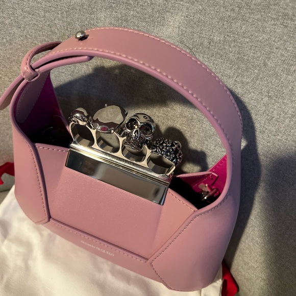 Alexander McQueen Hobo knuckle Bag - Picture 3 of 13